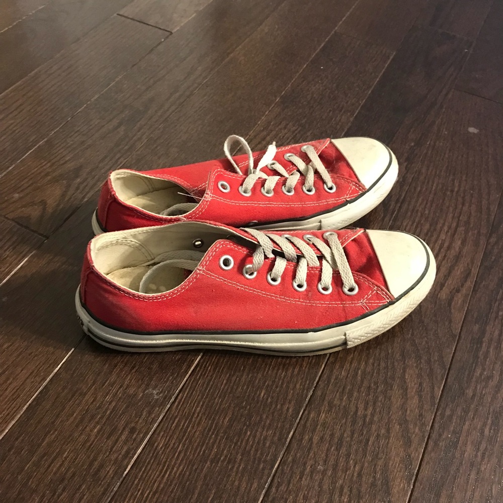 Red Converse All Stars Size 8